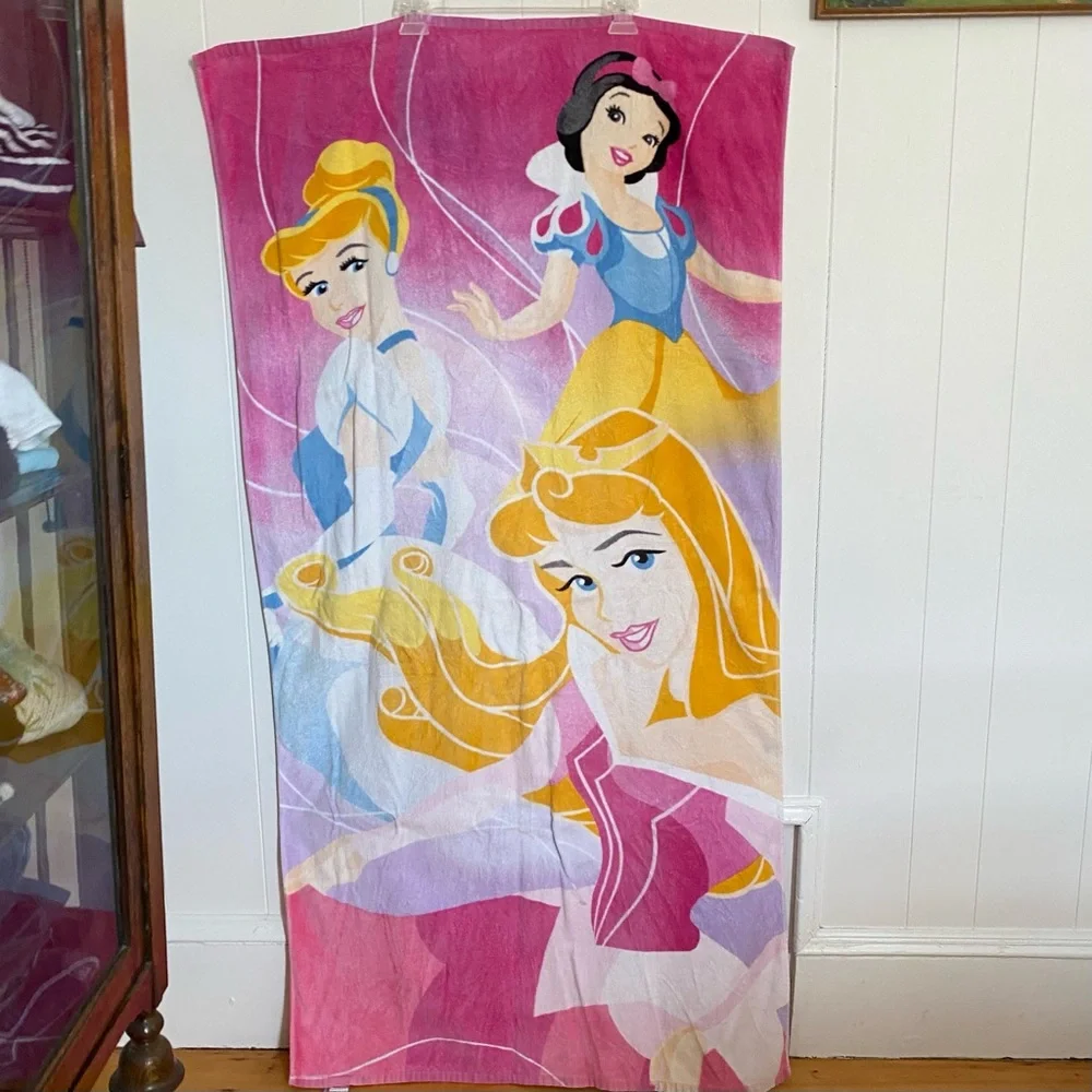 Disney Store Princess Beach Towel Snow White Cinderella Sleeping Beauty Vintage